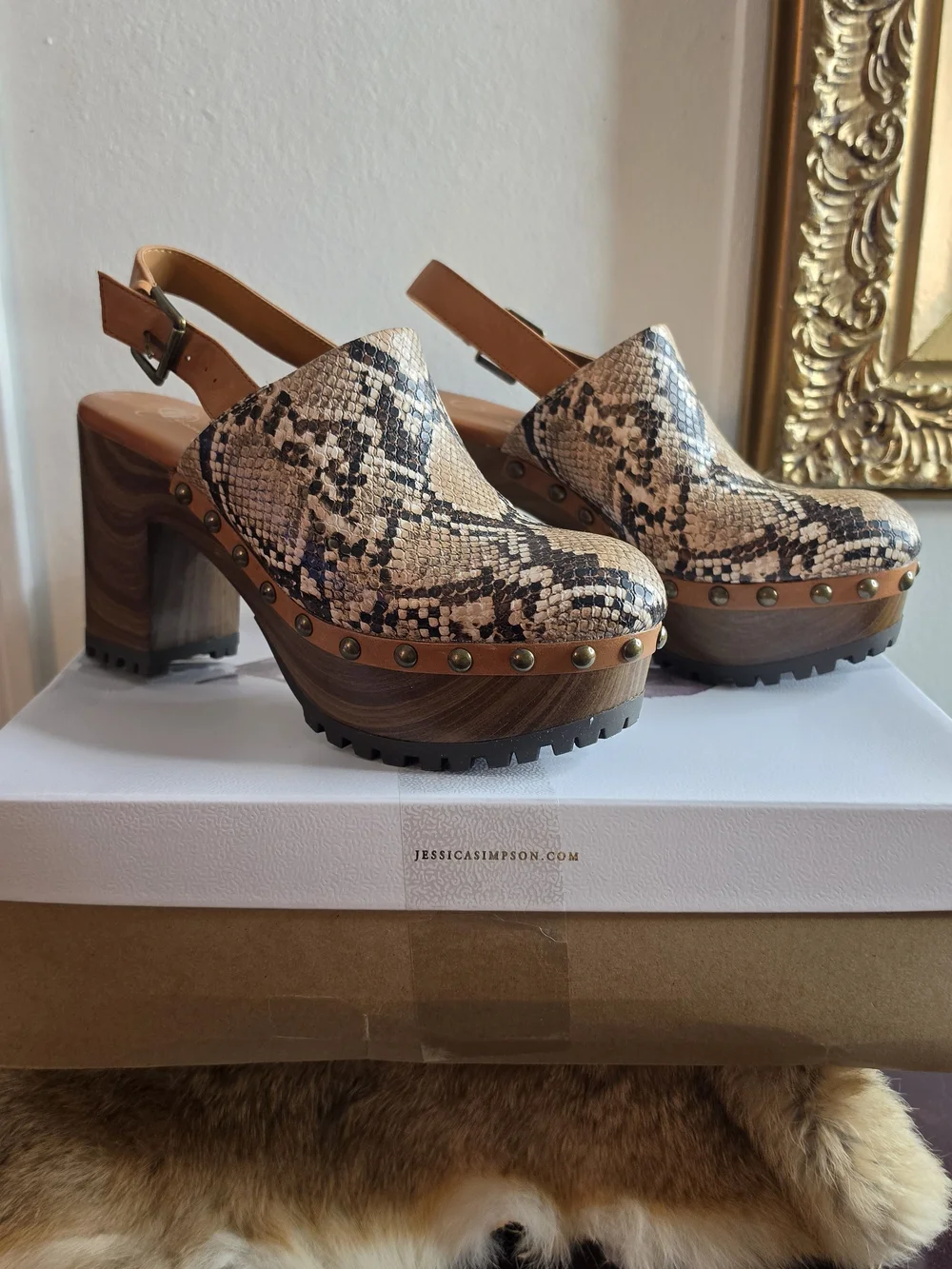 Jessica Simpson Tan Snake-Print Platform Clogs